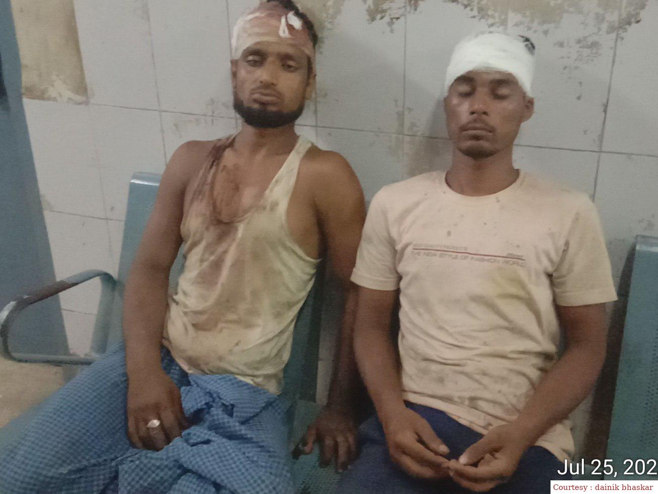 जमीन विवाद को लेकर दूसरे पक्ष के लोगों ने जलाए घर।