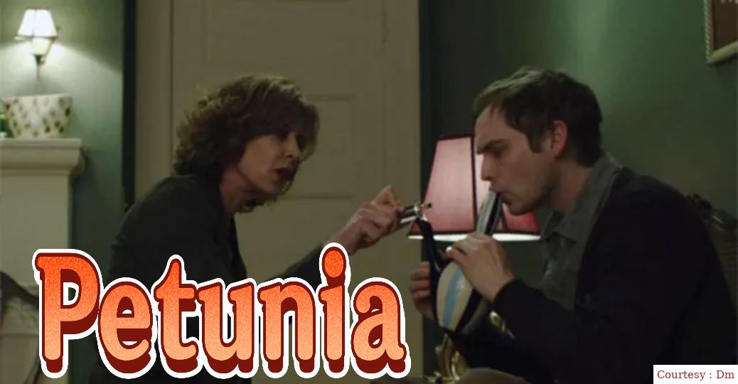 Watch Free  Petunia Full Movie Online