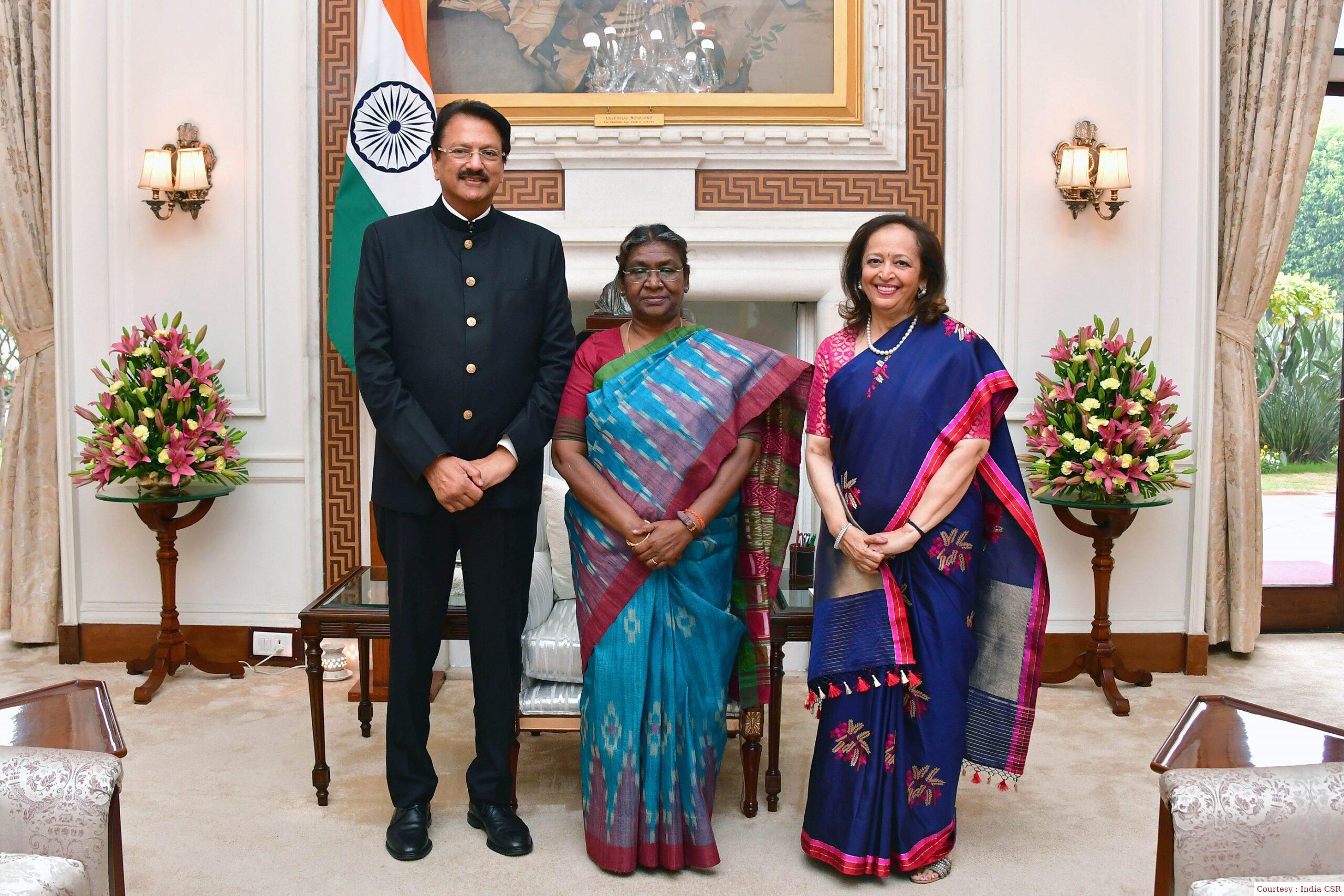 Piramal couple gave details of social work by meeting President Draupadi Murmu