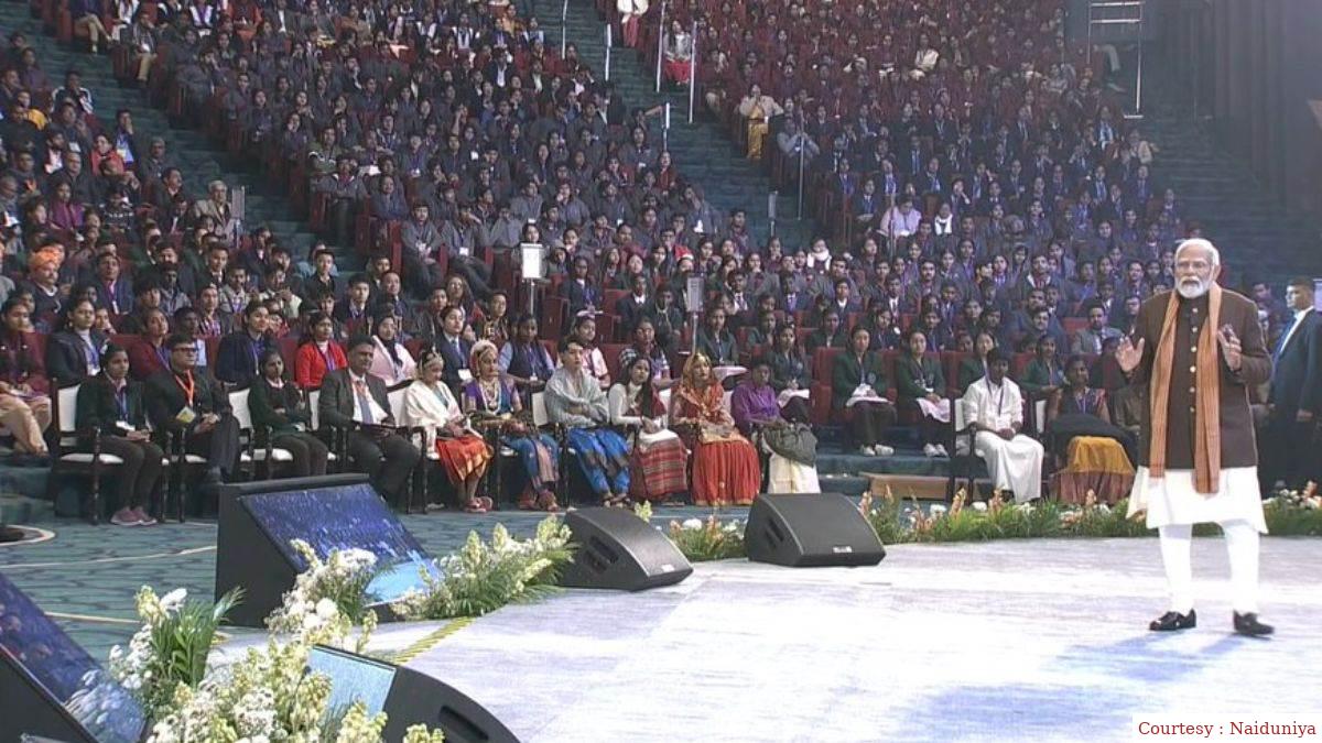 पीएम मोदी ने की सातवी बार "परीक्षा पे चर्चा"।