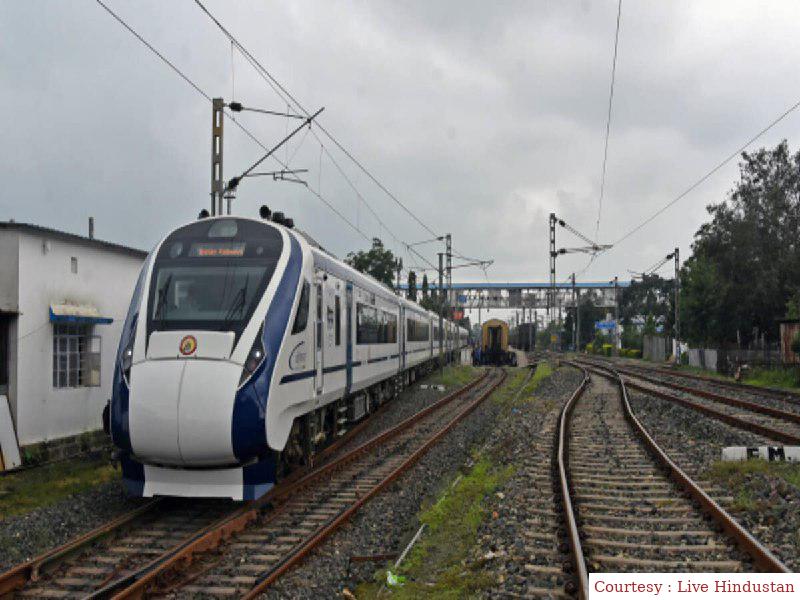 Railways made a big change in the schedule of Vande India, know the necessary information.