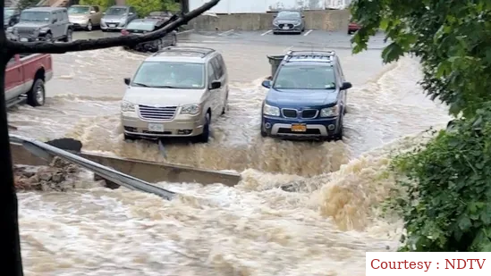 Rain lashes parts of Delhi on July 26