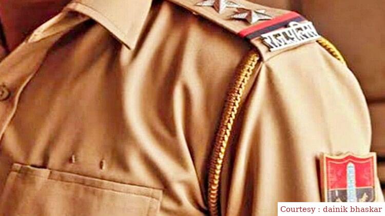 Rajasthan: The husband naked his wife in front of the villagers.