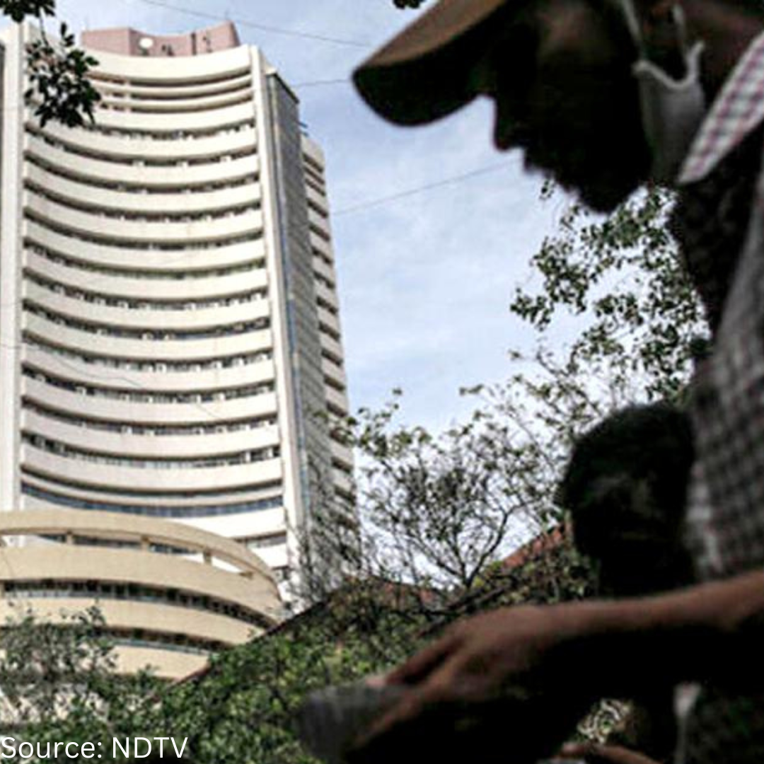 Sensex and Nifty tumble in the early trade as dragged down by IT counters