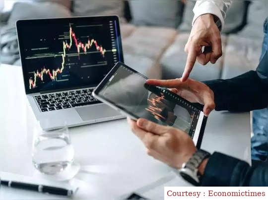 सेंसेक्स निफ्टी कमज़ोरी के साथ बंद।