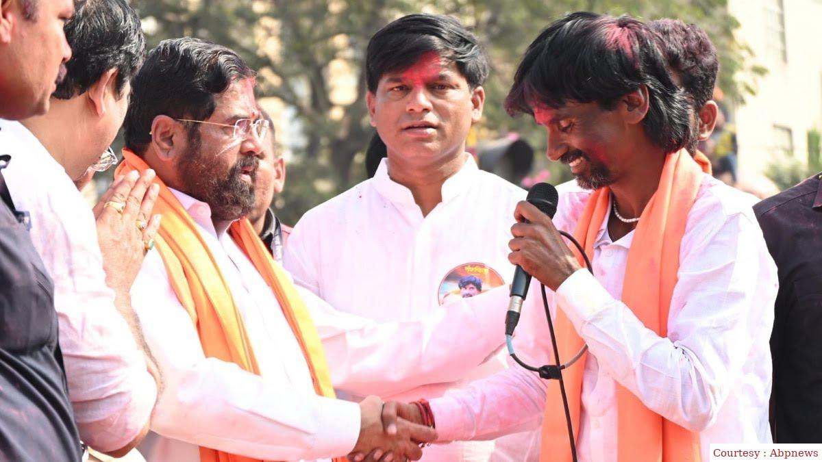 Shinde government will give 10% reservation to Marathas