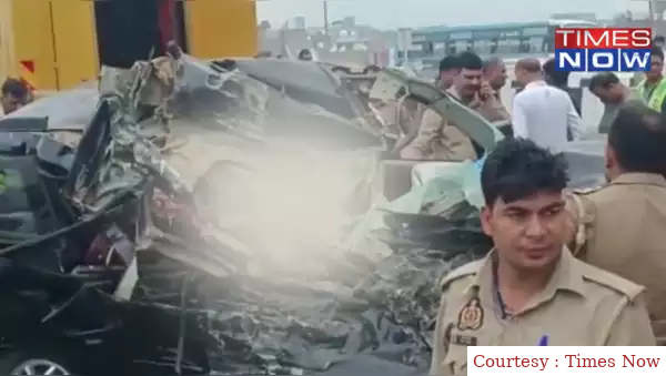 Six people killed after school bus bumps into an SUV in Ghaziabad