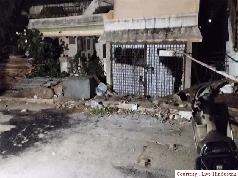 कर्नाटक के एक घर से 5 लोगों के कंकाल बरामद, जांच में जुटी पुलिस।