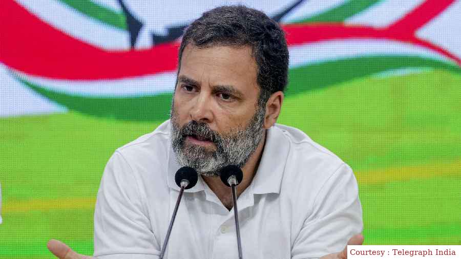 Sonia and Priyanka reached Rahul Gandhis house, angry leaders convened emergency party meeting