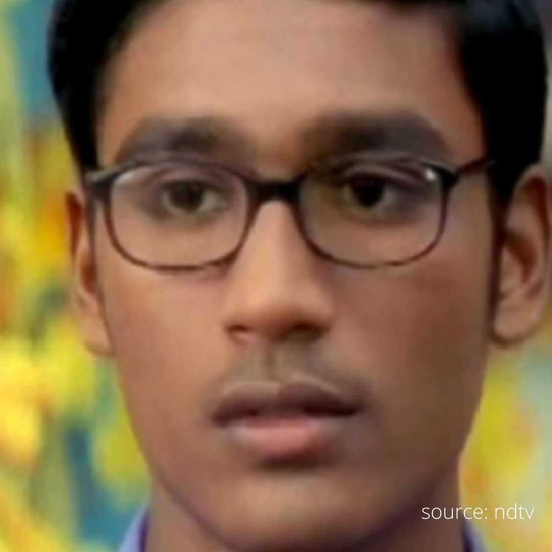 Dhanush laughed at kaadhal kondeins sets