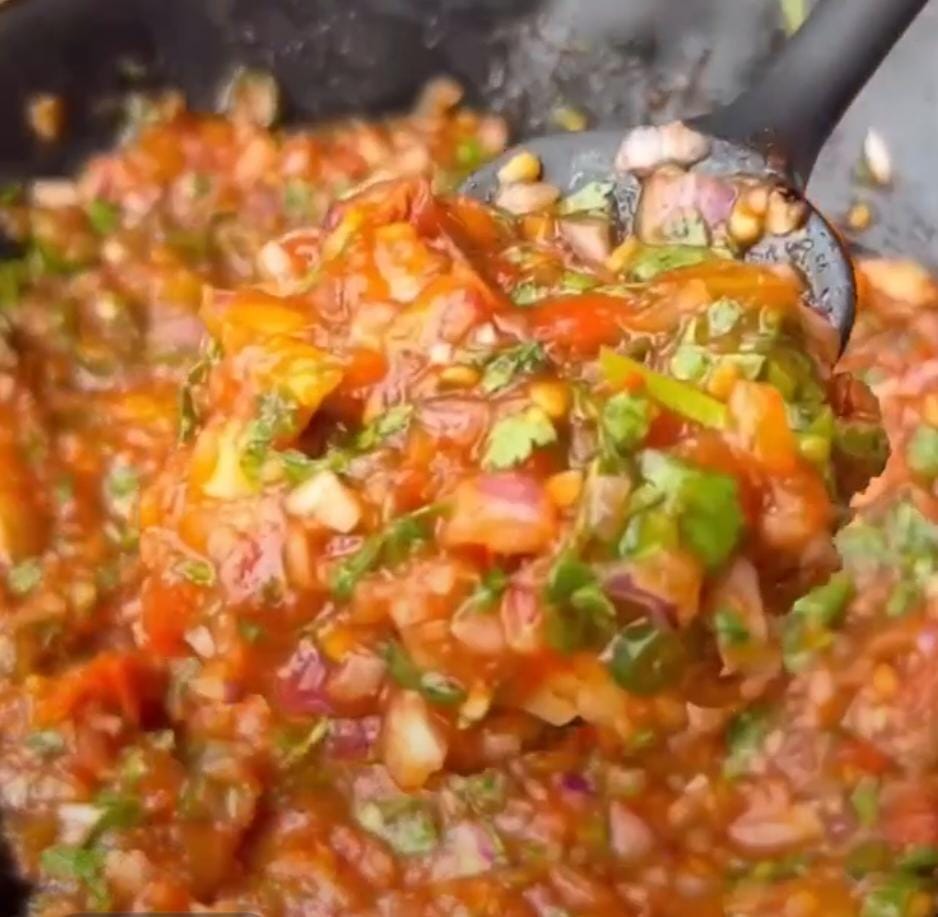 Spicy tomato chutney
