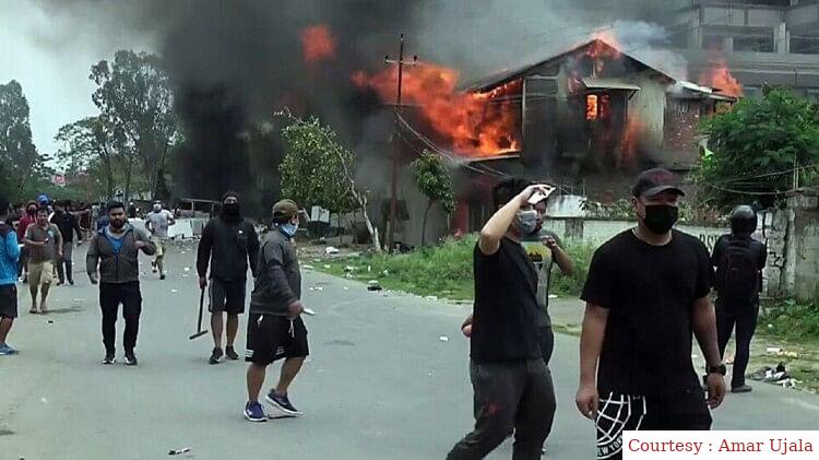 मणिपुर में हिंसा का दौर जारी।