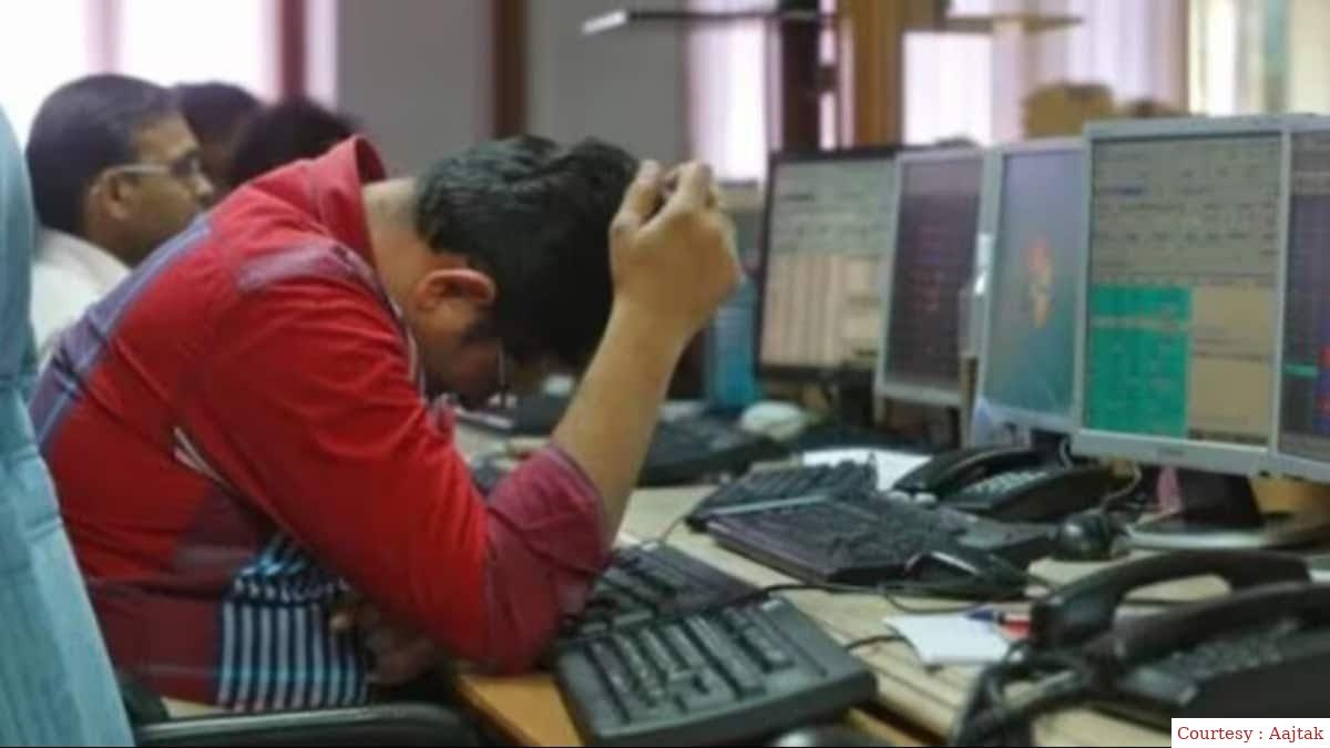 शेयर बाजार: सेंसेक्स 790 अंक गिरकर बंद।