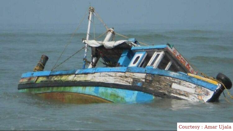 Sugar boat suffered accident in the Indian Ocean.