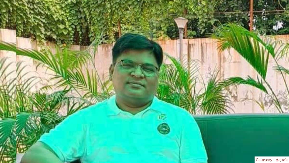 Suspended officer accused of rape, CM Kejriwal sought report