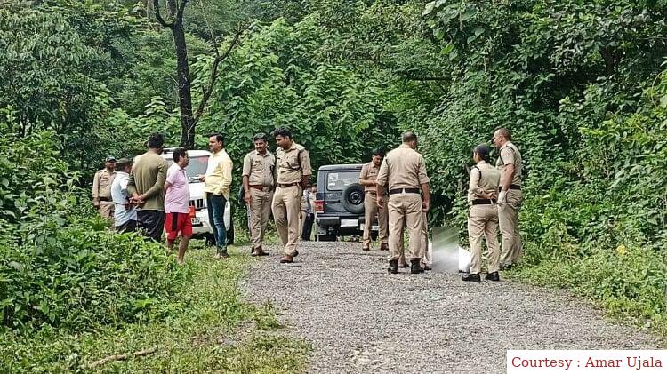 The body of a mill woman near the police station of Dehradun, police engaged in identification.