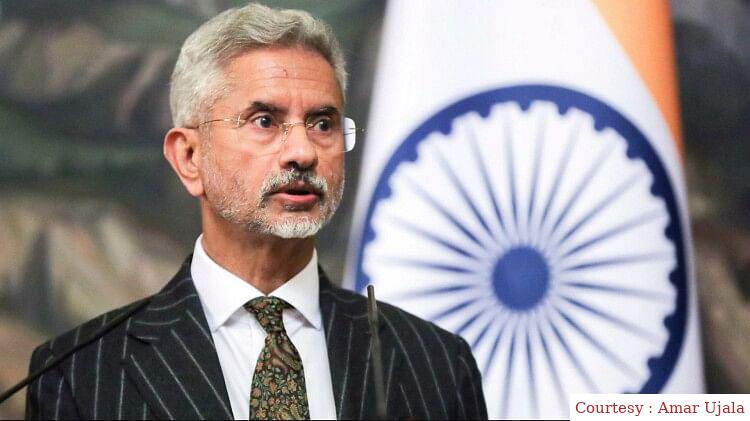 The Foreign Minister of India wants to have peace relations with all countries.