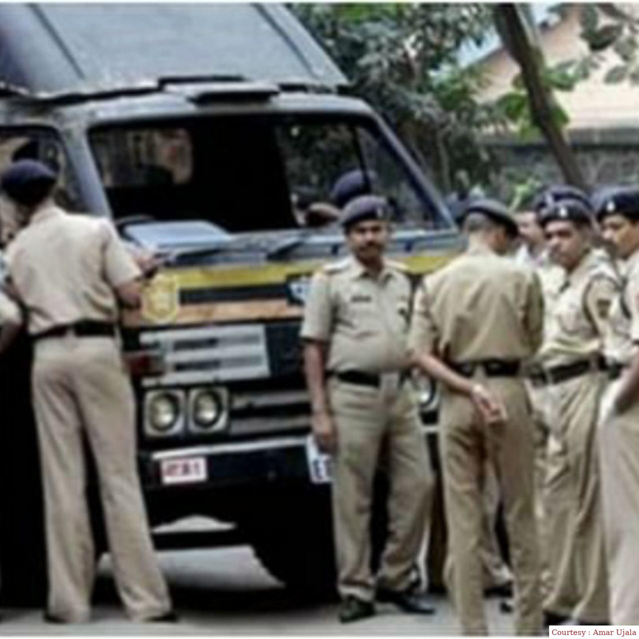 The Mumbai Police was given a shout to call 38 times and put a bomb.