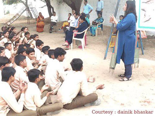 टीचर्स डे के अवसर पर देश के 75 शिक्षकों को राष्ट्रपति ने किया सम्मानित।