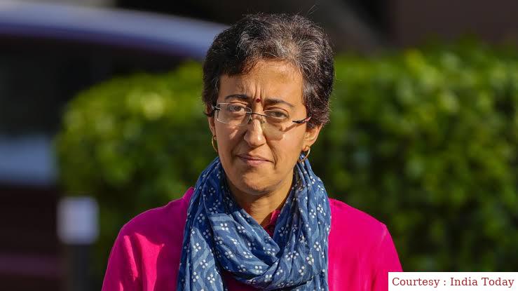 नए बदलावों के साथ दिल्ली की मंत्री आतिशी की जिम्मेदारी बढ़ी।