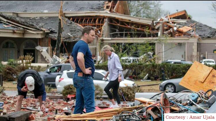 The tornado caused havoc in America.