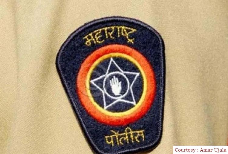 Three liquor smugglers arrested in Maharashtra, liquor worth Rs 59.48 lakh seized.