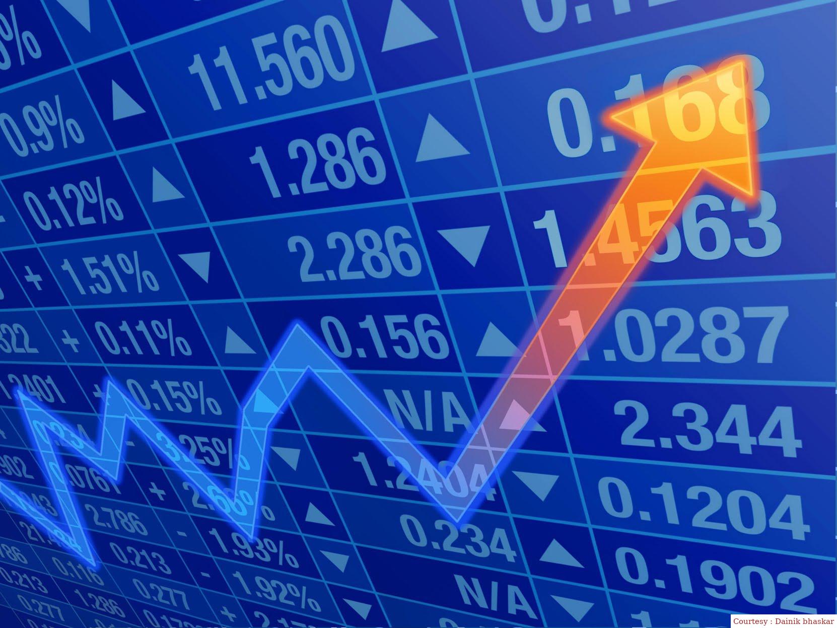 Today the stock market again saw a decline, the Sensex closed down 316 points