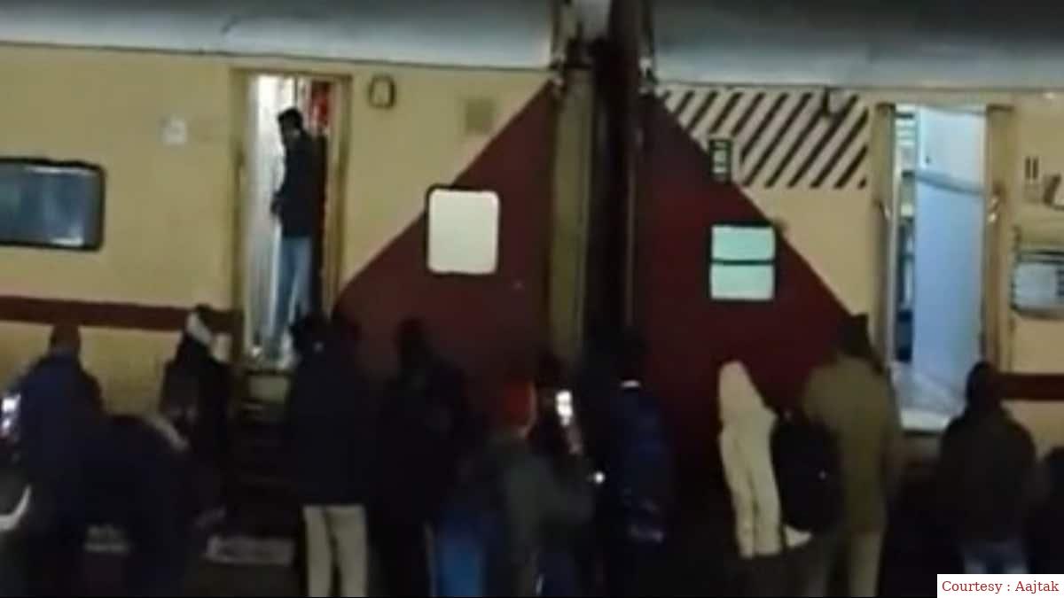 कोटा जंक्शन के पास ट्रेन पटरी से उतरी, बड़ा हादसा टला।