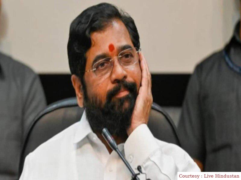 उद्धव गुट के नेता पर एकनाथ शिंदे के खिलाफ अपमानजनक भाषा का इस्तेमाल करने का लगा आरोप।