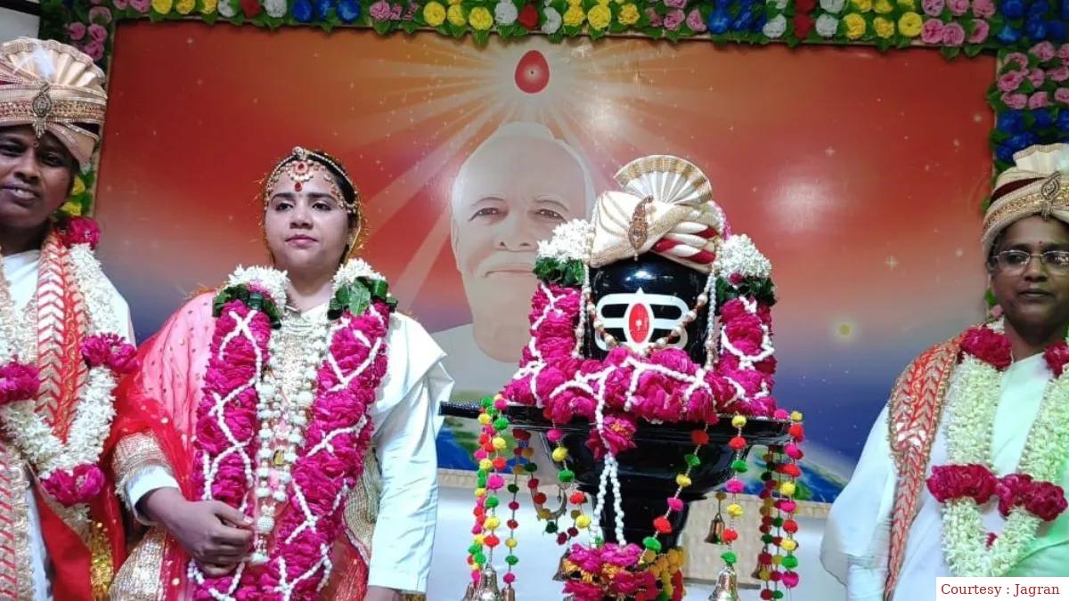 ब्रह्माकुमारी आश्रम में शिव-शालू का अनोखा विवाह: आगरा में ऐतिहासिक समर्पण समारोह