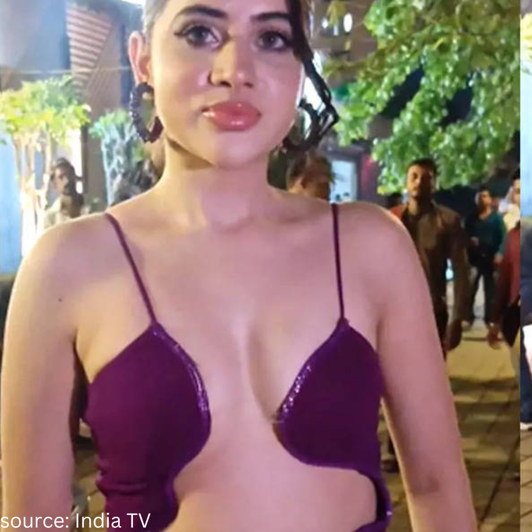 Urfi Javed stepped out on Mumbai streets in a simple cut-out dress