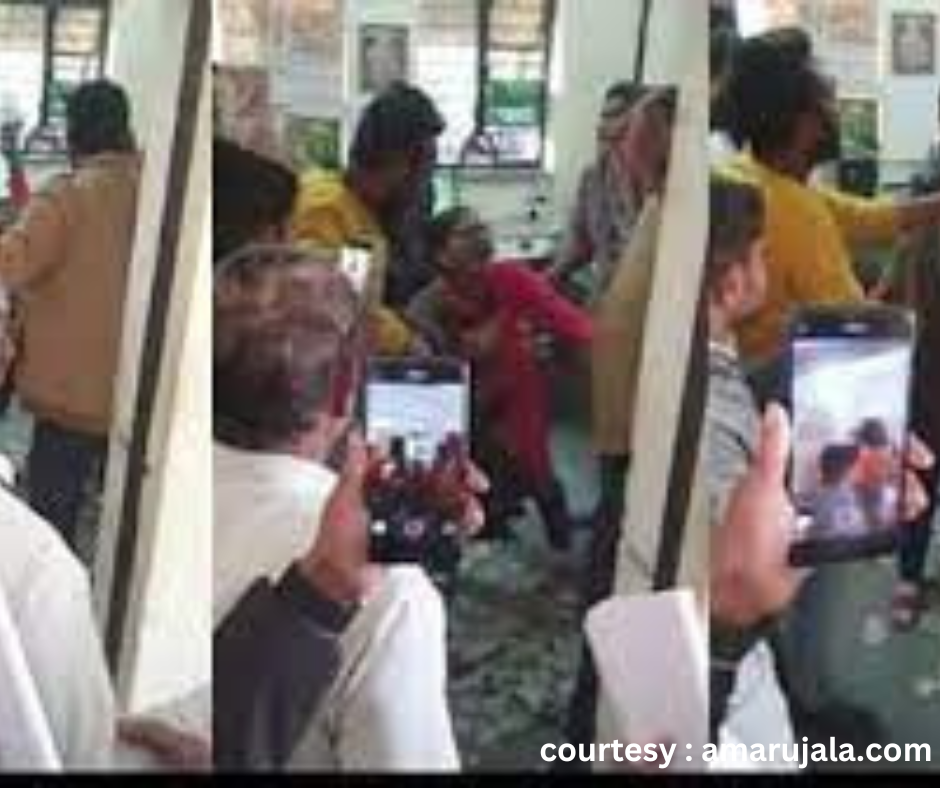 Uttar Pradesh (Lucknow): Employees furious on making a video of bribe in power sub -station.