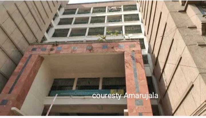 Wife also committed suicide in the shock of her husbands death.