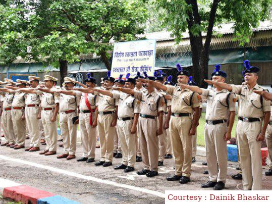 अयोध्या : लाल बहादुर शास्त्री और महात्मा गांधी की जयंती पर स्वच्छता कार्यक्रम का आयोजन।