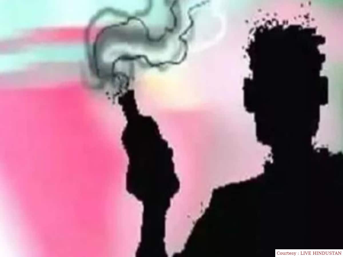 अयोध्या : सिरफ़िरे आशिक ने मां और बेटी पर फेंका एसिड।