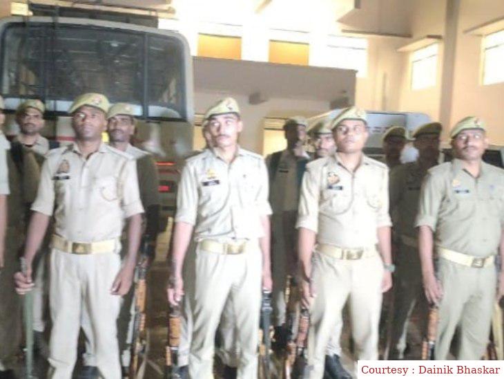 अयोध्या : रामलला की सुरक्षा SSF के जवानों ने संभाली।