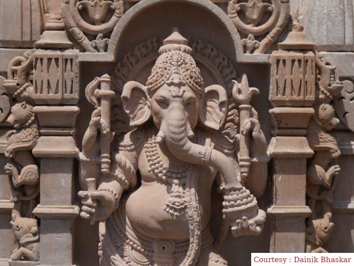 अयोध्या : राम मंदिर में बनाई गई भगवान गणेश की मूर्ति।