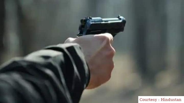 लालू परिवार के करीबी पर जानलेवा हमला, गोरखपुर रेफर।