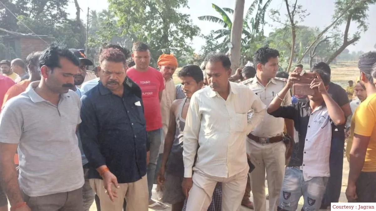 अज्ञात अपराधियों द्वारा अधेड़ की हत्या।