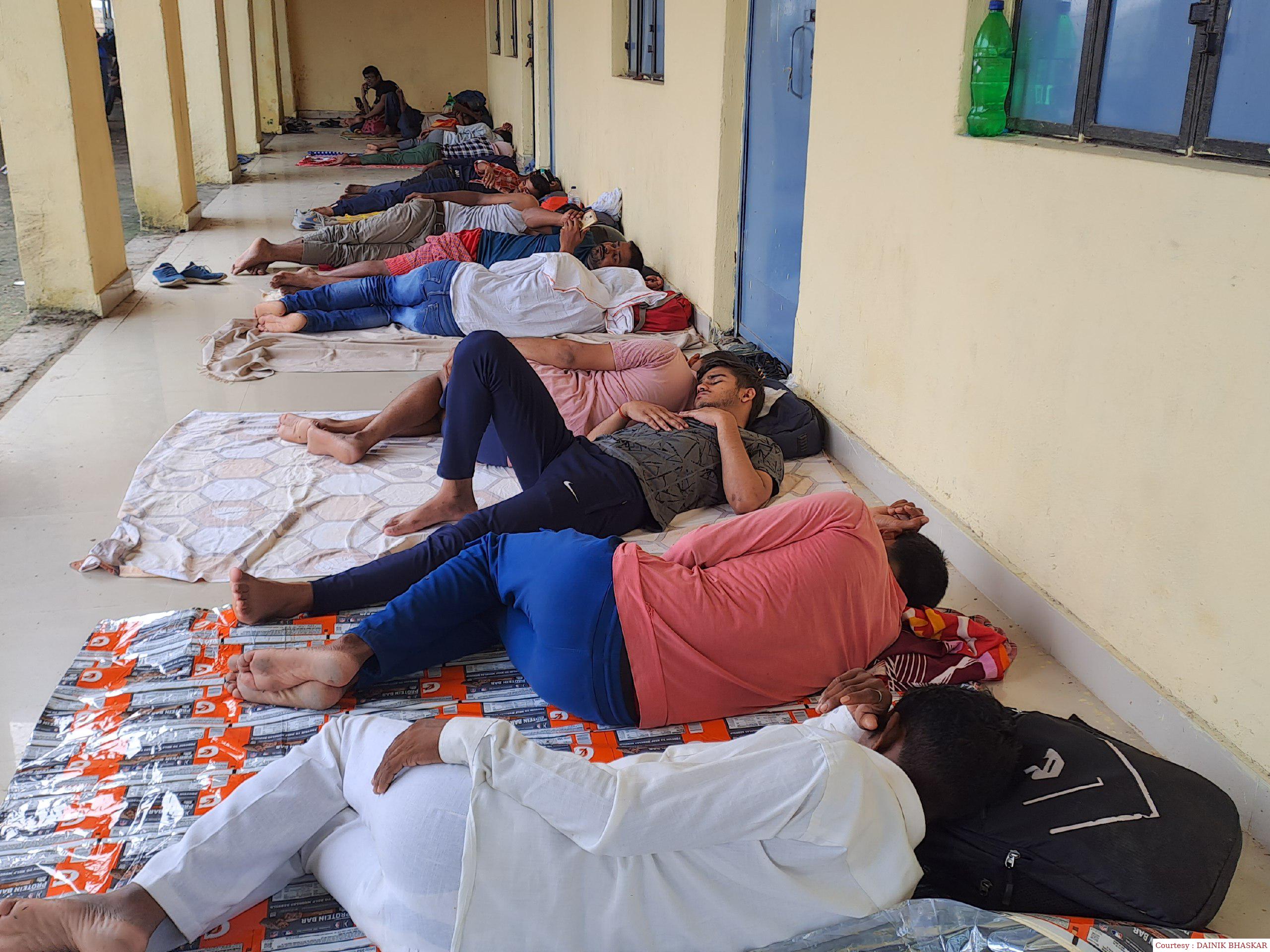 Gopalganj: BPSC Teacher Recruitment Examination starts at 13 centers, the candidates in the entire district.