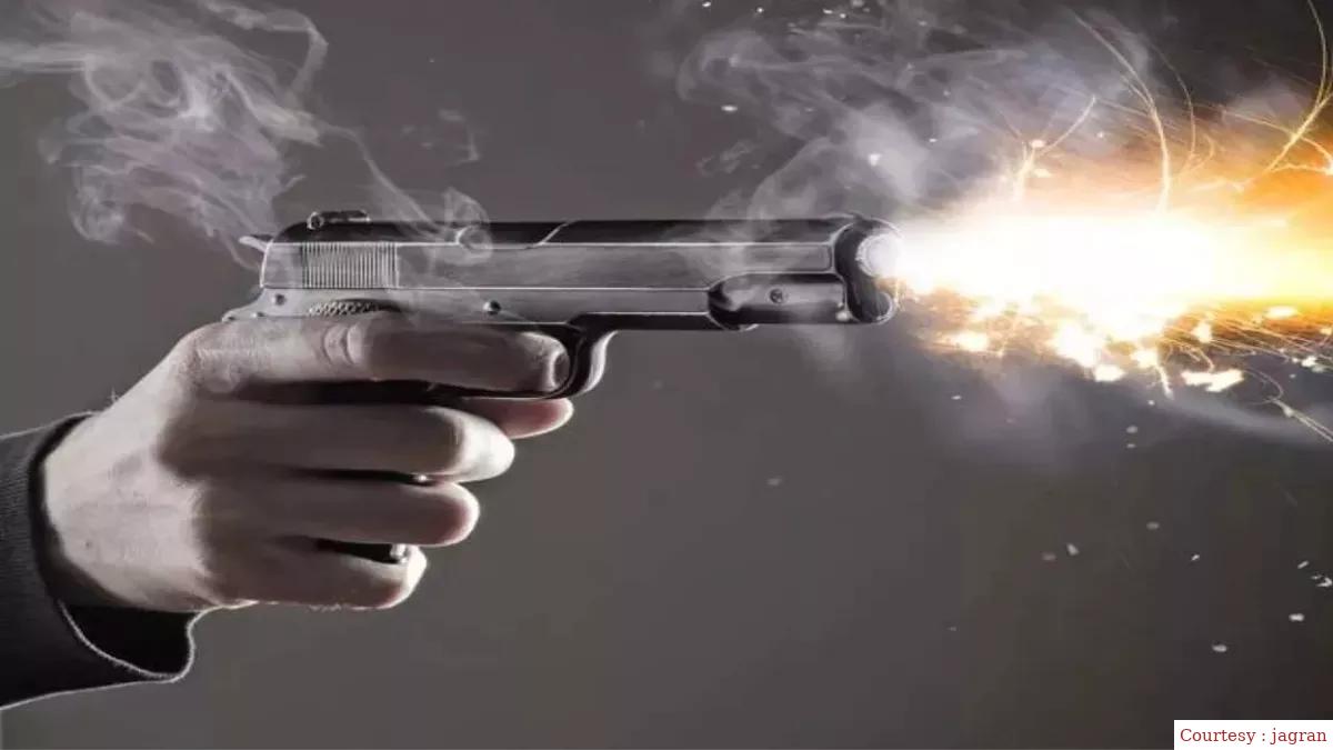 गोपालगंज : पुलिस और तस्करों के बीच मुठभेड़, नाव में UP से कर रहे थे शराब की तस्करी।