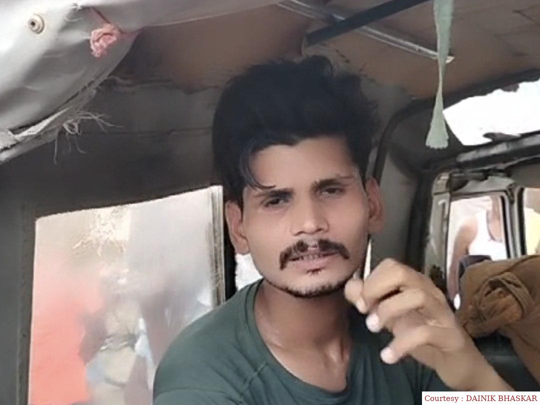 दवा दुकान से चोरी करने के आरोप में लोगों ने चोर की जमकर की पिटाई।