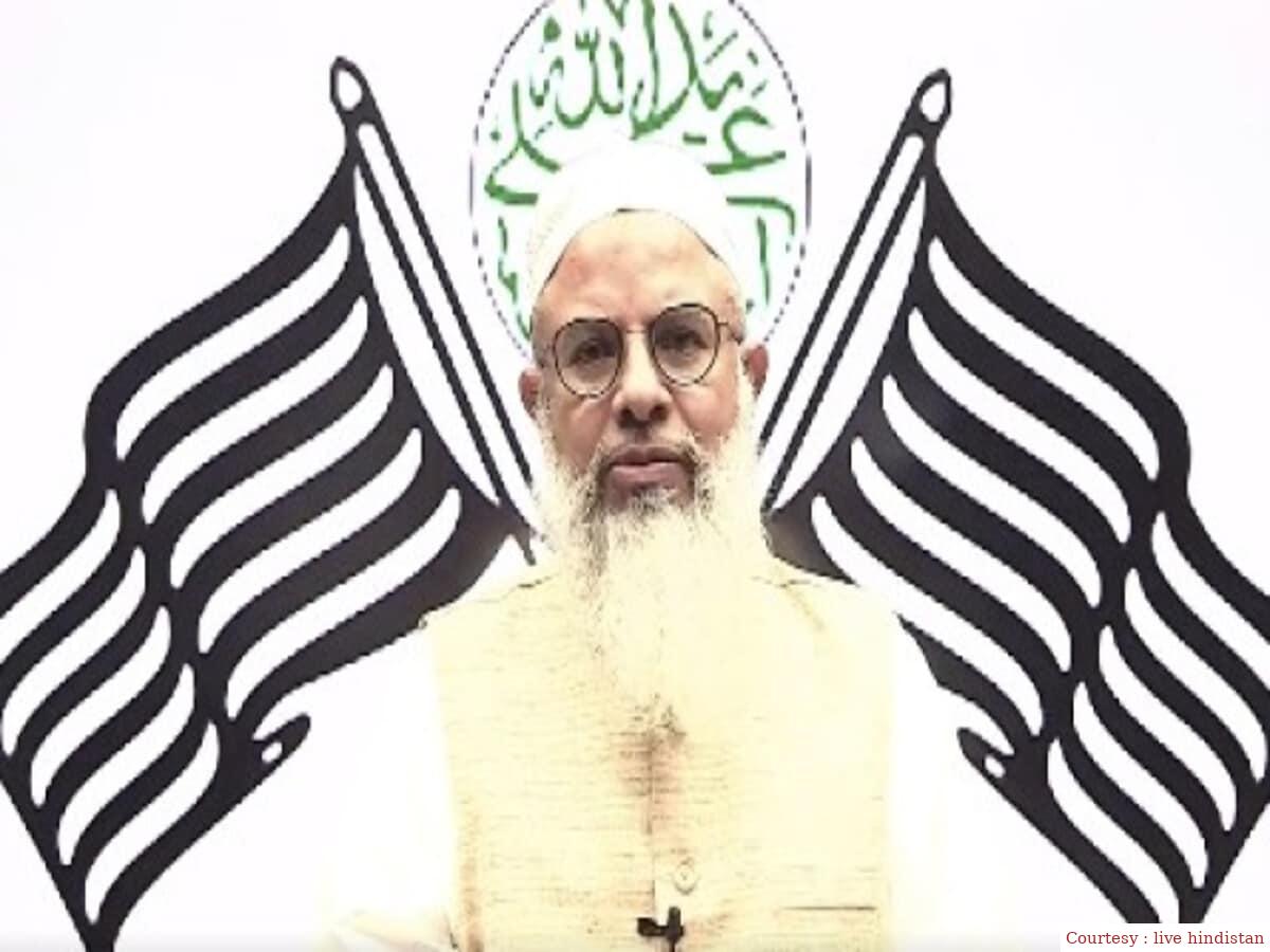 प्रधानमंत्री नरेंद्र मोदी को धार्मिक कार्यक्रमों से दूर रहना चाहिए : जमीयत का बयान।