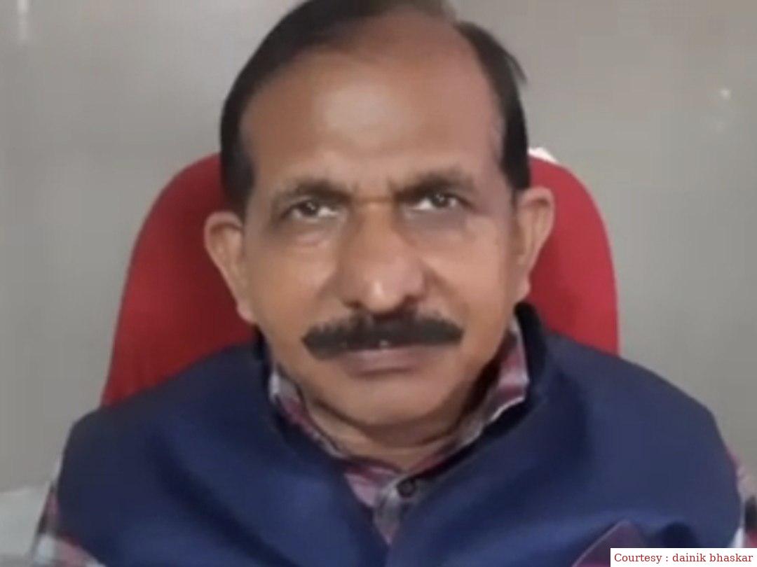 सीवान : 9 साल बाद आया फैसला, हड्डी के डॉक्टर पर 7.4 लाख का जुर्माना।