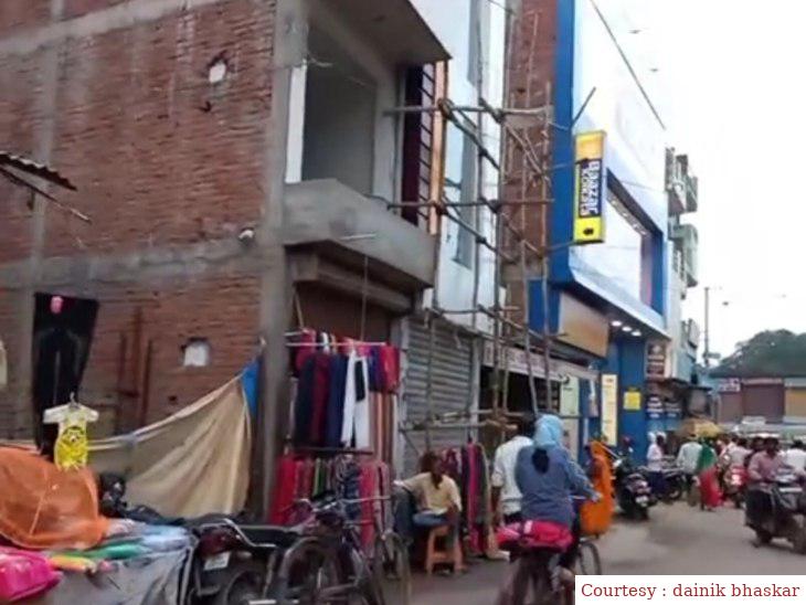 सुल्तानपुर : नजूल की जमीन पर अवैध रूप से बनाए जा रहे है कॉम्प्लेक्स और दुकानें।