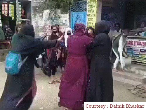 सीवान के जेड.ए इस्लामिया कॉलेज में हंसी-मजाक पर लगाई गई रोक।