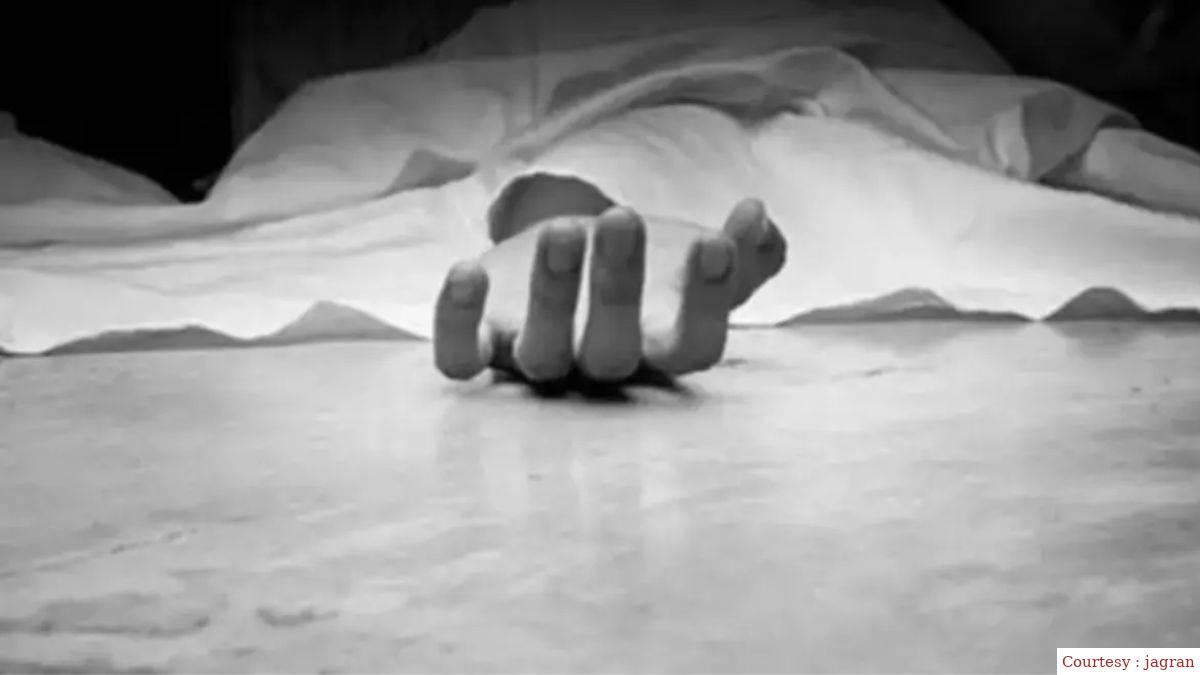 खून से लथपथ महिला की लाश मिली पुल के नीचे, शव की नहीं हो सकी शिनाख्त।
