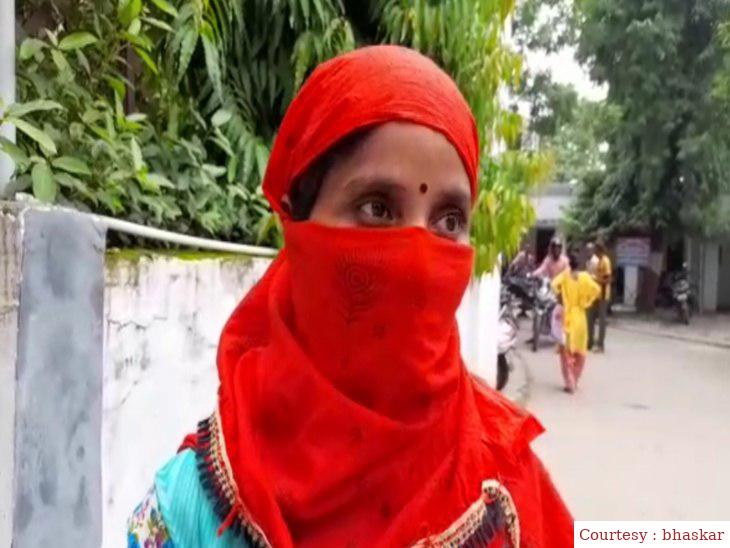 सुल्तानपुर:महीने भर से न्याय के लिए भटक रही हैं महिला, पड़ोसी ने की थी छेड़खानी।