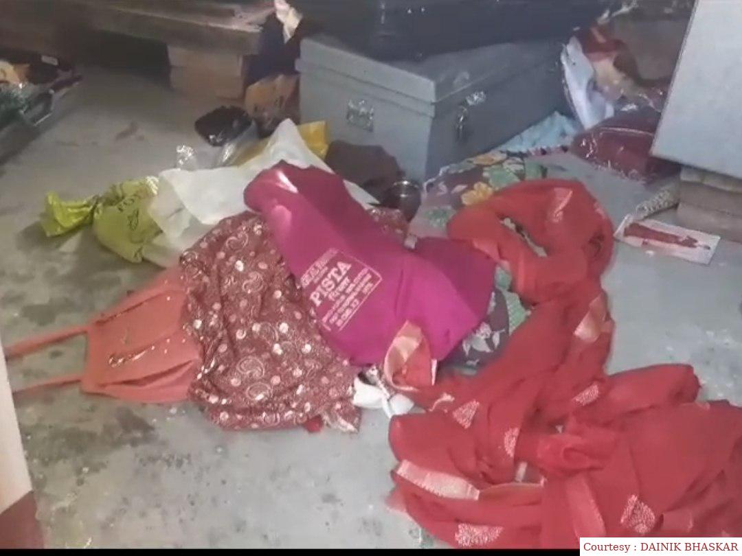 एक ही गांव के पांच घरों में चोरी, आभूषण, नगद सहित 25 लाख की संपत्ति लेकर चोर फरार।