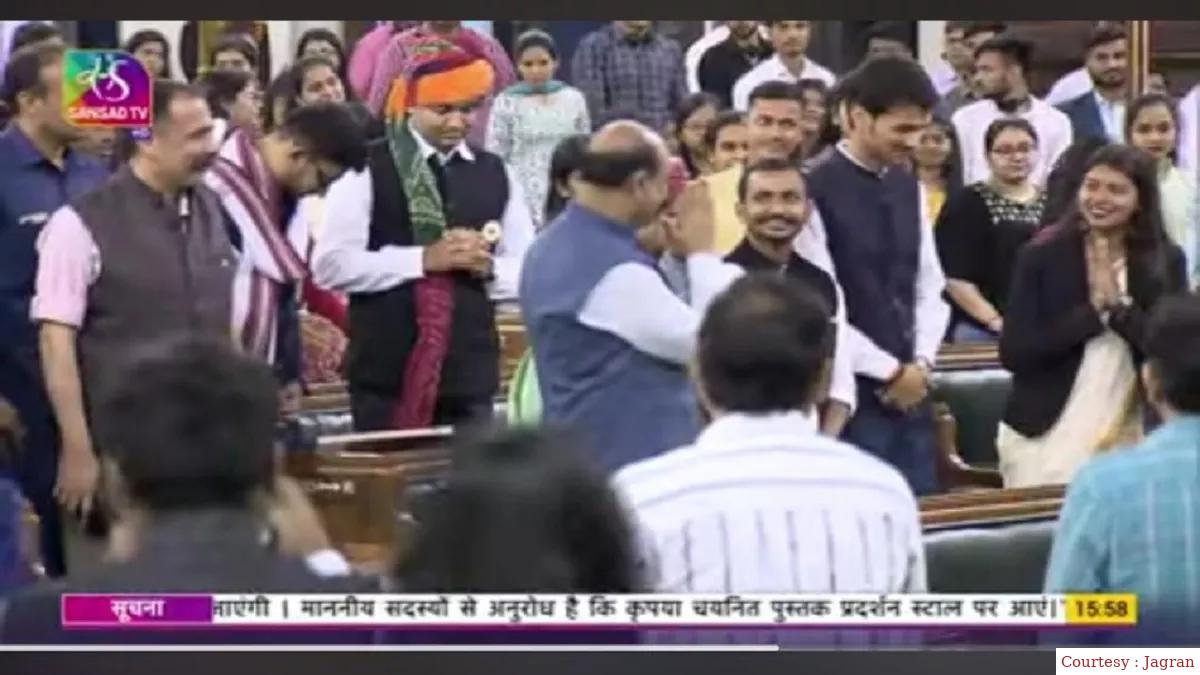 संसद भवन में सिवान की बेटी का संबोधन।
